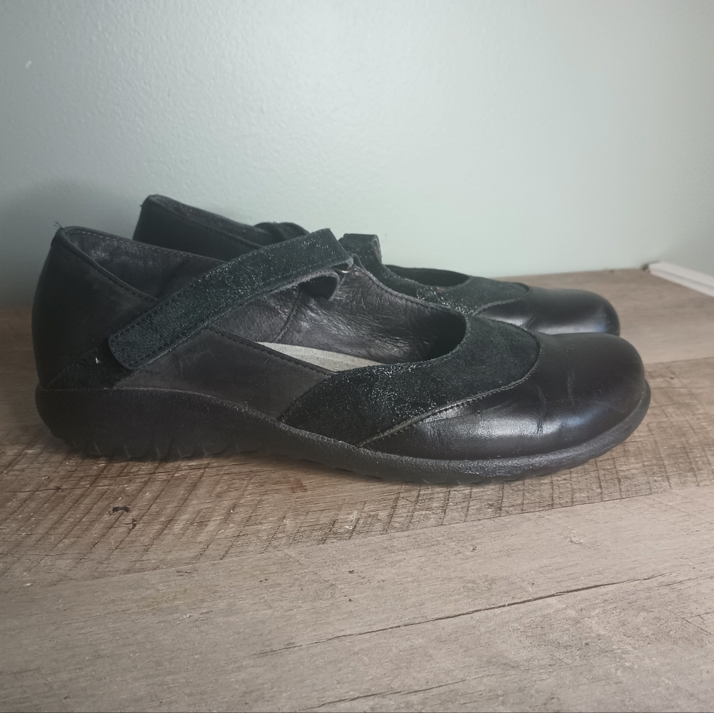 Naot Luga Mary Jane Flats Womens 39 US 8-8.5 Black Comfort Office Academia Twee